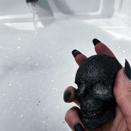 Death-s-Head Bathbomb